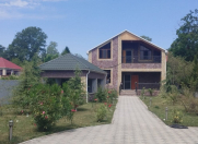 İcarəyə verilir 4 otaqlı 200 m2 bağ evi Xaçmaz