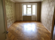 Satılır 3 otaqlı 73 m2 köhnə tikili Təfəkkür Universiteti