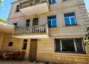 Satılır 6 otaqlı 330 m2 həyət evi Bakıxanov