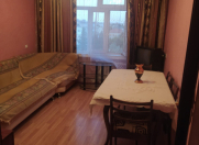 Satılır 4 otaqlı 100 m2 köhnə tikili Bakıxanov