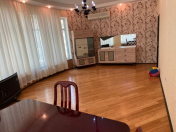 İcarəyə verilir 3 otaqlı 150 m2 yeni tikili Nəriman Nərimanov m.