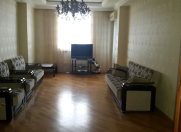 İcarəyə verilir 3 otaqlı 130 m2 yeni tikili Bakıxanov