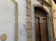 Satılır 8 otaqlı 120 m2 köhnə tikili Sahil