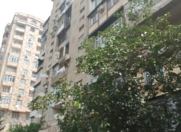 Satılır 2 otaqlı 65 m2 köhnə tikili Xalqlar Dostluğu m.