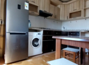 Satılır 4 otaqlı 90 m2 köhnə tikili Bakıxanov