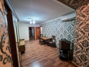 Satılır 2 otaqlı 55 m2 köhnə tikili Bakıxanov