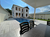 İcarəyə verilir 6 otaqlı 200 m2 villa Qəbələ