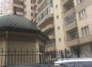 Satılır 3 otaqlı 140 m2 yeni tikili Tibb Universiteti