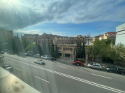 İcarəyə verilir 4 otaqlı 260 m2 ofis Gənclik m.