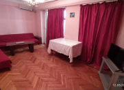 Satılır 2 otaqlı 60 m2 köhnə tikili Yasamal r.