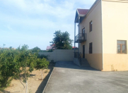 Satılır 6 otaqlı 240 m2 həyət evi Y.Suraxanı