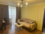 Satılır 2 otaqlı 50 m2 köhnə tikili Hüseyn Cavid parkı