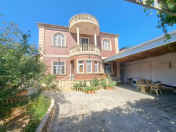 İcarəyə verilir 6 otaqlı 260 m2 villa Badamdar