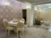 Satılır 3 otaqlı 125 m2 yeni tikili 6 mkr