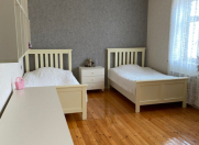 Satılır 5 otaqlı 230 m2 həyət evi Y.Suraxanı