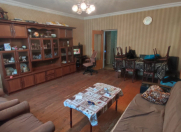 Satılır 4 otaqlı 83 m2 köhnə tikili Xalqlar Dostluğu m.