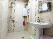 Satılır 3 otaqlı 85 m2 köhnə tikili Bakıxanov