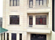 Satılır 5 otaqlı 315 m2 həyət evi Bakıxanov