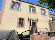 Satılır 5 otaqlı 200 m2 həyət evi Qaraçuxur
