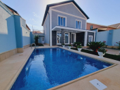 Satılır 5 otaqlı 180 m2 həyət evi Mərdəkan