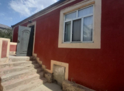 Satılır 3 otaqlı 100 m2 həyət evi Balaxanı