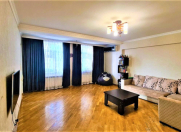 Satılır 3 otaqlı 90 m2 köhnə tikili 28 may