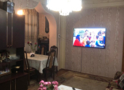 Satılır 2 otaqlı 40 m2 köhnə tikili Xalqlar Dostluğu m.