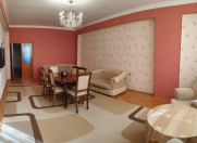Satılır 4 otaqlı 160 m2 yeni tikili İnşaatçılar m.