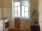 İcarəyə verilir 2 otaqlı 60 m2 köhnə tikili Həzi Aslanov m.