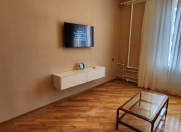 İcarəyə verilir 3 otaqlı 80 m2 köhnə tikili 28 May m.