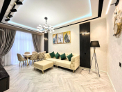 İcarəyə verilir 2 otaqlı 100 m2 yeni tikili Nizami m.