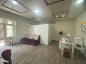 Satılır 5 otaqlı 240 m2 obyekt İnşaatçılar m.