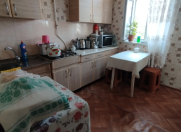 Satılır 3 otaqlı 60 m2 köhnə tikili Əmircan