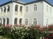 Satılır 6 otaqlı 490 m2 villa Y.Ramana