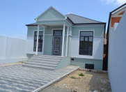Satılır 3 otaqlı 96 m2 həyət evi Ramana