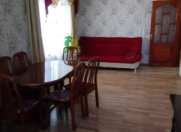 İcarəyə verilir 2 otaqlı 60 m2 köhnə tikili 8 mkr