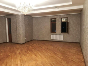 İcarəyə verilir 3 otaqlı 131 m2 yeni tikili Badamdar