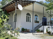 İcarəyə verilir 3 otaqlı 150 m2 həyət evi Şəki
