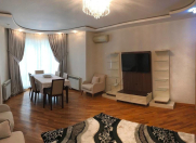 İcarəyə verilir 3 otaqlı 108 m2 yeni tikili 8 Noyabr m.