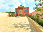 Satılır 8 otaqlı 300 m2 həyət evi Sumqayıt