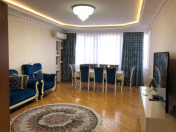 Satılır 4 otaqlı 140 m2 yeni tikili 8 mkr