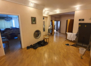 Satılır 4 otaqlı 176 m2 yeni tikili Nizami m.