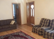 Satılır 6 otaqlı 240 m2 bağ evi Qəbələ