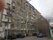 Satılır 5 otaqlı 120 m2 köhnə tikili 8 Noyabr m.