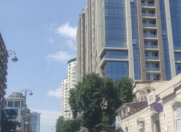 Satılır 2 otaqlı 98 m2 yeni tikili Heydər Əliyev sarayı