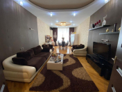 Satılır 4 otaqlı 150 m2 yeni tikili Həzi Aslanov m.