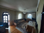 Satılır 8 otaqlı 120 m2 həyət evi Binə