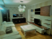 İcarəyə verilir 3 otaqlı 130 m2 yeni tikili Nəriman Nərimanov m.