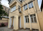 İcarəyə verilir 6 otaqlı 400 m2 obyekt Nəriman Nərimanov m.