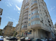 Satılır 2 otaqlı 100 m2 yeni tikili İnşaatçılar m.